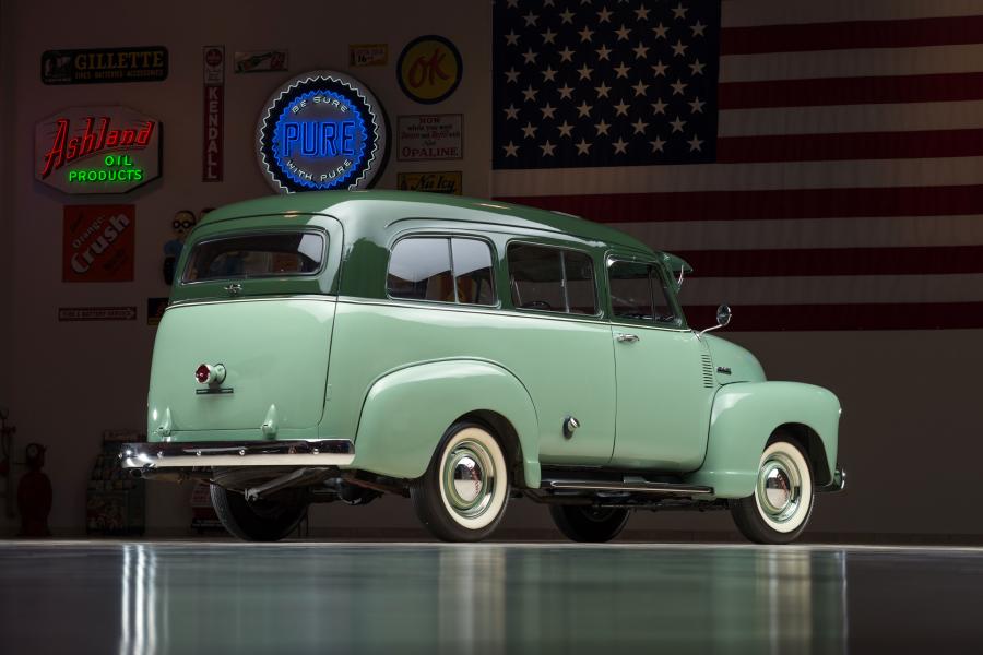  Chevrolet 3100 Suburban 1951 года  (фото 9 из 10)